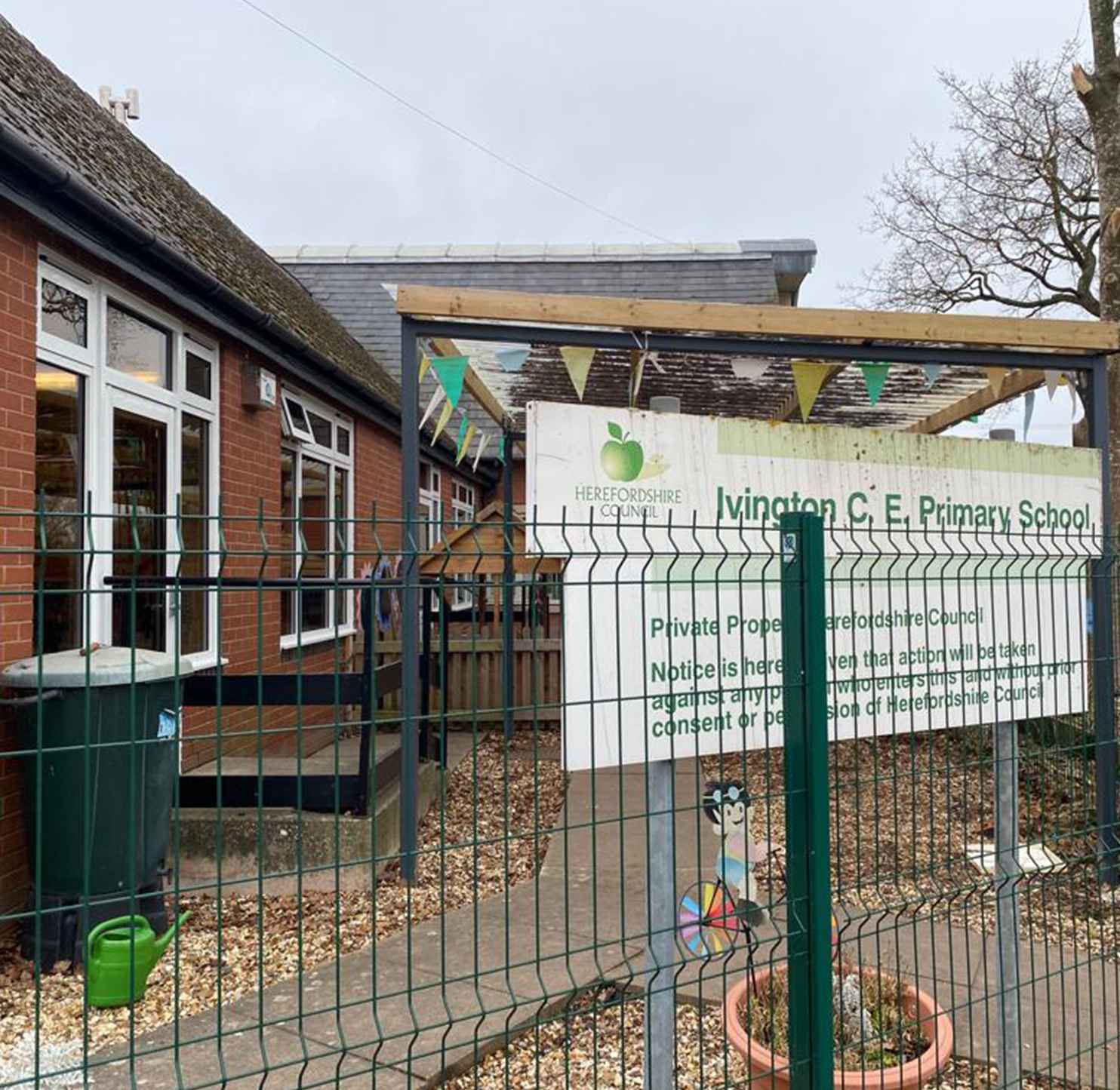 Ivington CE Primary School